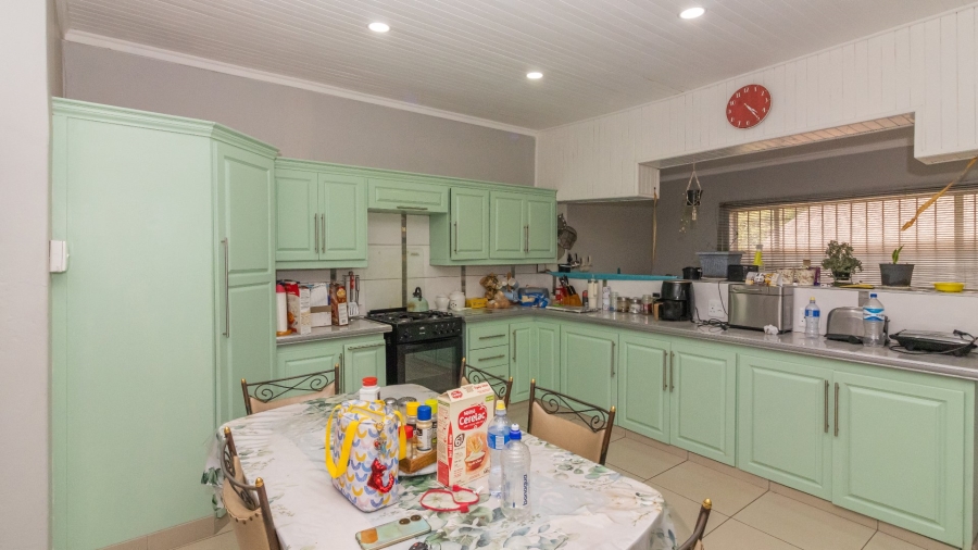 4 Bedroom Property for Sale in Suidrand Free State
